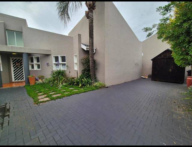 3 BEDROOM CLUSTER FOR SALE IN BEYERS PARK